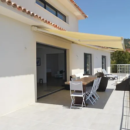 Four-bedroom Holiday In Chiavari Holiday home Coti-Chiavari (Corsica)